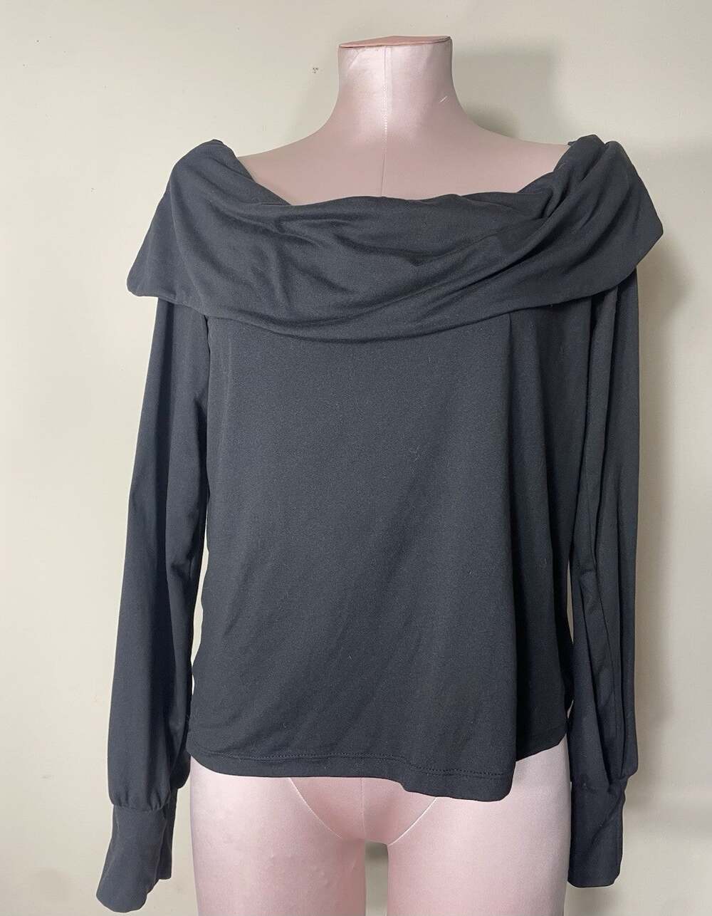 Women's XL Black Off The Shoulder Soft Top Long Sleeve Draped Cowl Neck Solid